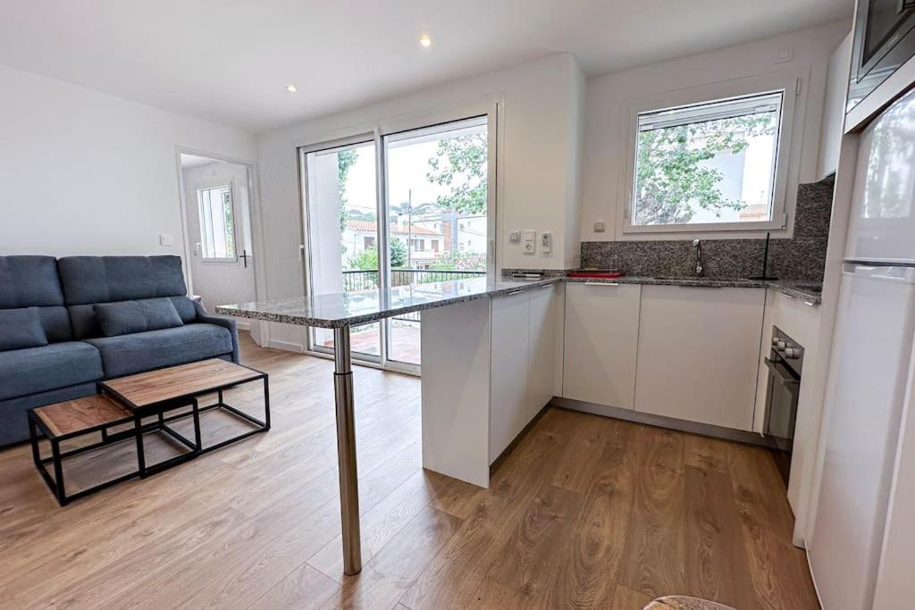 Can Romy Appartement T3 B - A 20M De La Plage De Cala Montgo L' Escala Ngoại thất bức ảnh